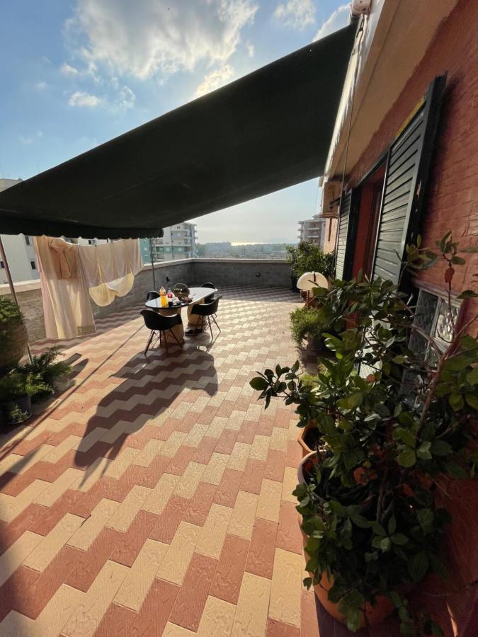 Venus - Cozy Apt With Terrace Вльора Екстер'єр фото