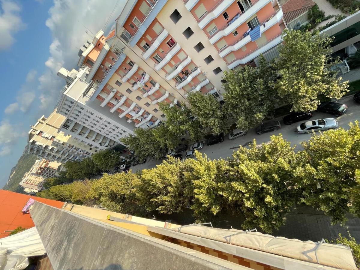Venus - Cozy Apt With Terrace Вльора Екстер'єр фото