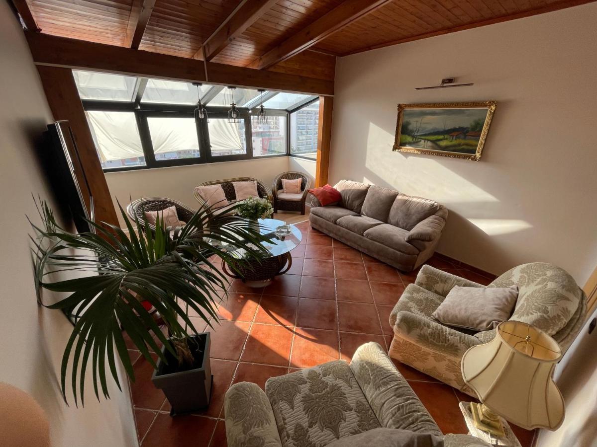 Venus - Cozy Apt With Terrace Вльора Екстер'єр фото