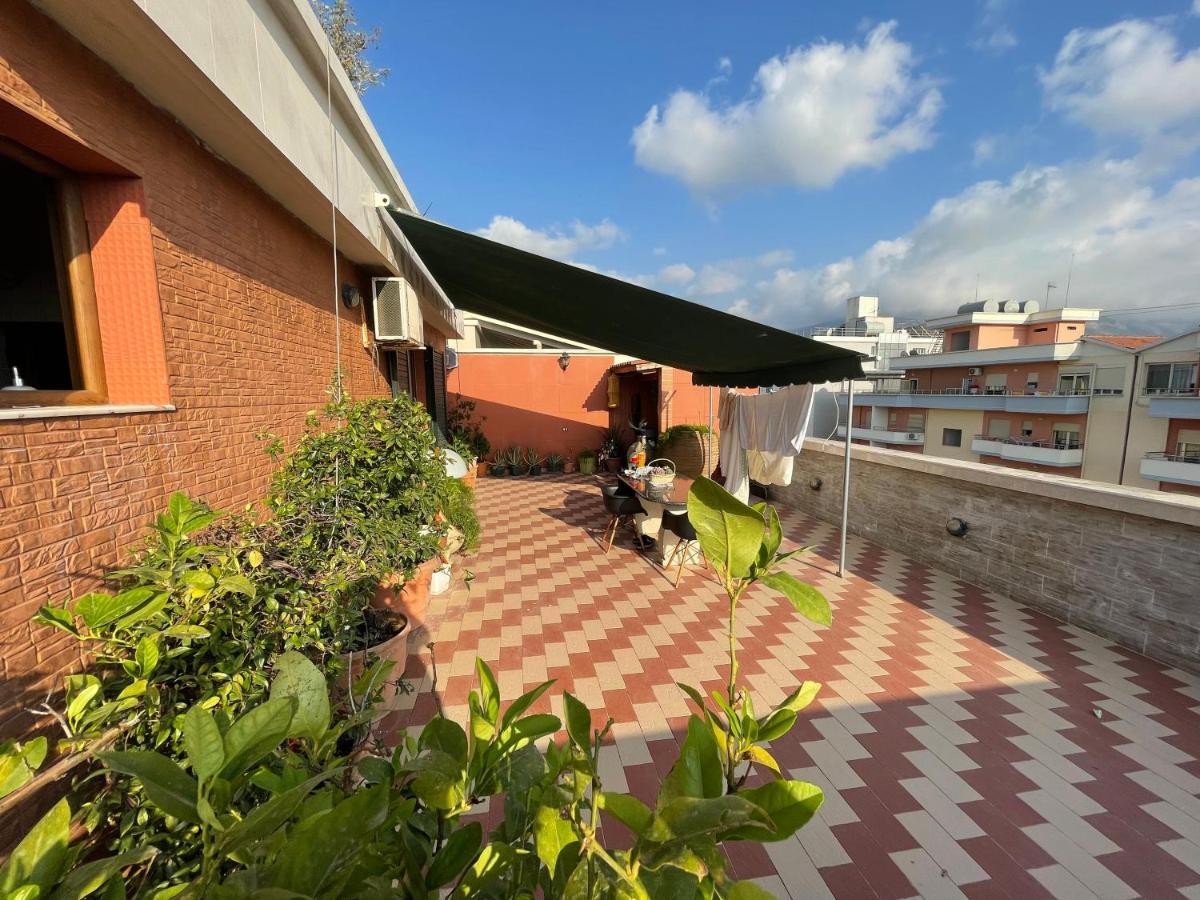 Venus - Cozy Apt With Terrace Вльора Екстер'єр фото