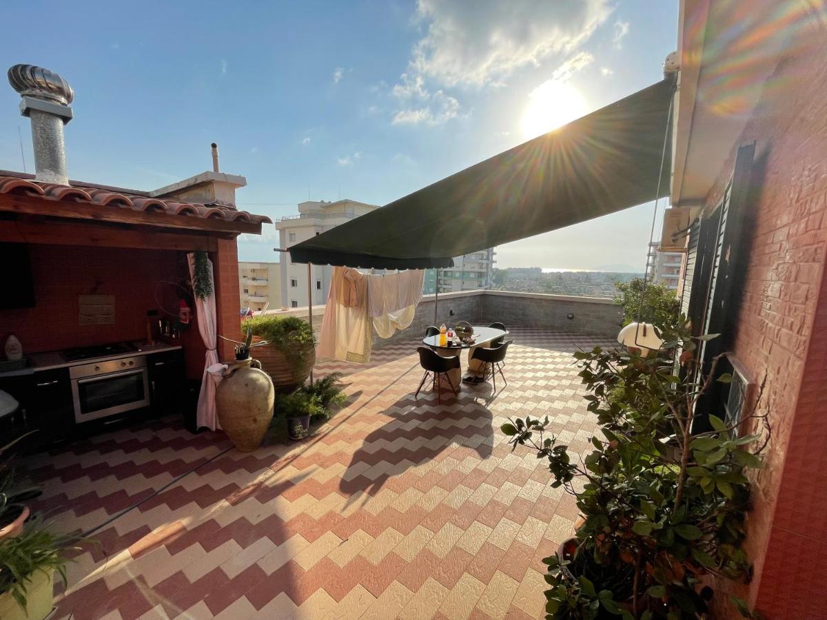 Venus - Cozy Apt With Terrace Вльора Екстер'єр фото